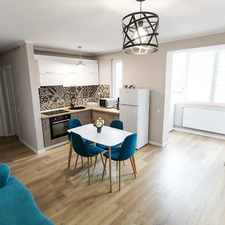 Sunshine Apartament เตอร์กู-มูเรช ภายนอก รูปภาพ
