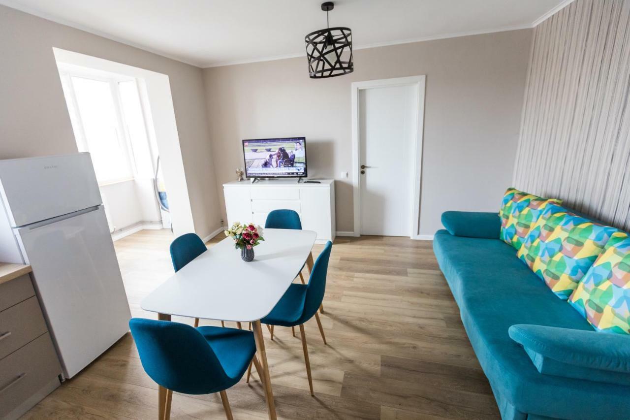 Sunshine Apartament เตอร์กู-มูเรช ภายนอก รูปภาพ