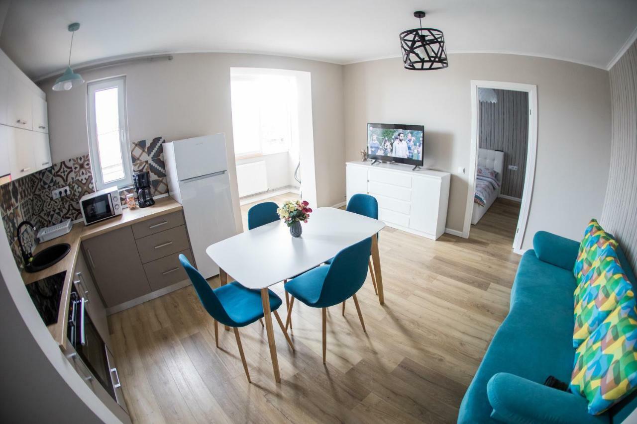 Sunshine Apartament เตอร์กู-มูเรช ภายนอก รูปภาพ